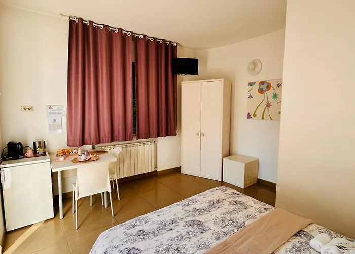 Nocleg ze śniadaniem Bedrooms 3*