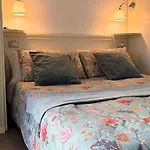 Bedrooms Bed and breakfast 3*