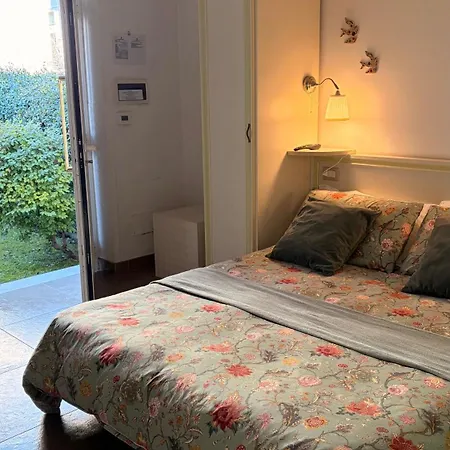 Bedrooms Bed & Breakfast