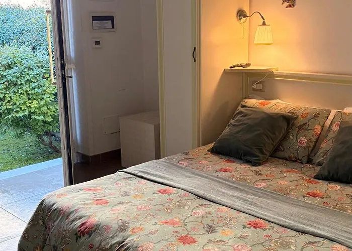 Bedrooms Bed & Breakfast