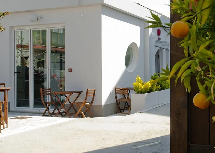 Bed & Breakfast Bedrooms